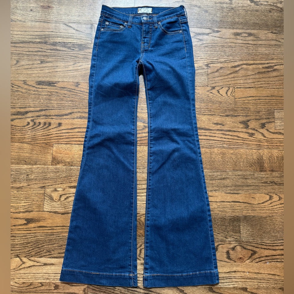 Free People Classic Blue Button Fly Flare Jeans, size 25